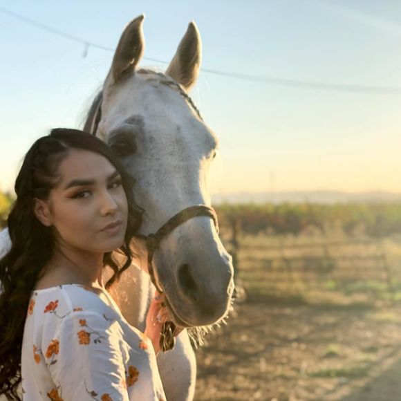 Meet your Posher, Stacey - Picture 1 of 1